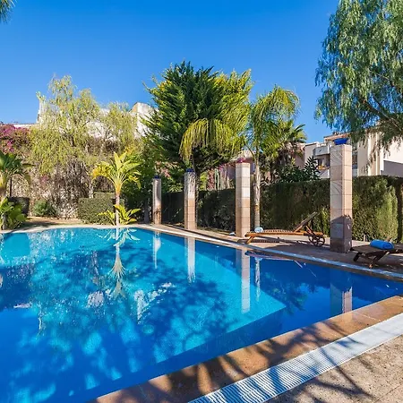 Holiday home Mandol