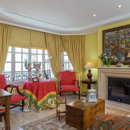 Mandol Holiday home